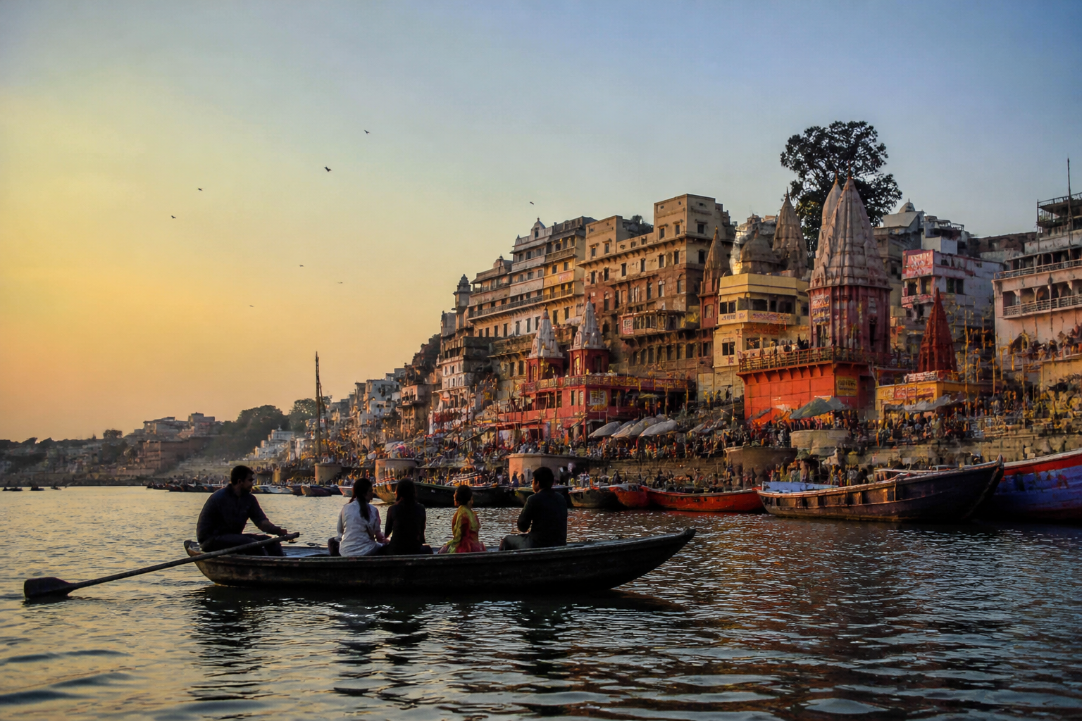 UP leads domestic overnight travel, widens tourism push beyond pilgrimage - ET Government
